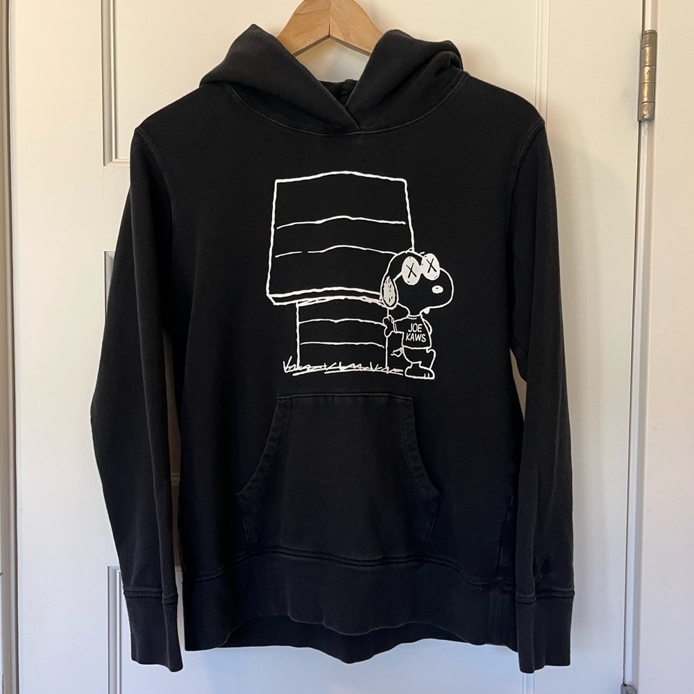 Uniqlo UT KAWS x Peanuts Snoopy Hoodie Black Size Large Joe Kaws